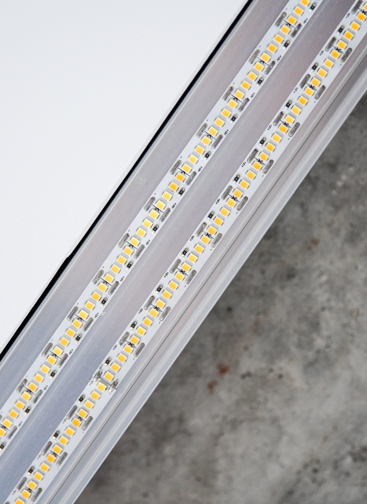 Home - ALRA Led